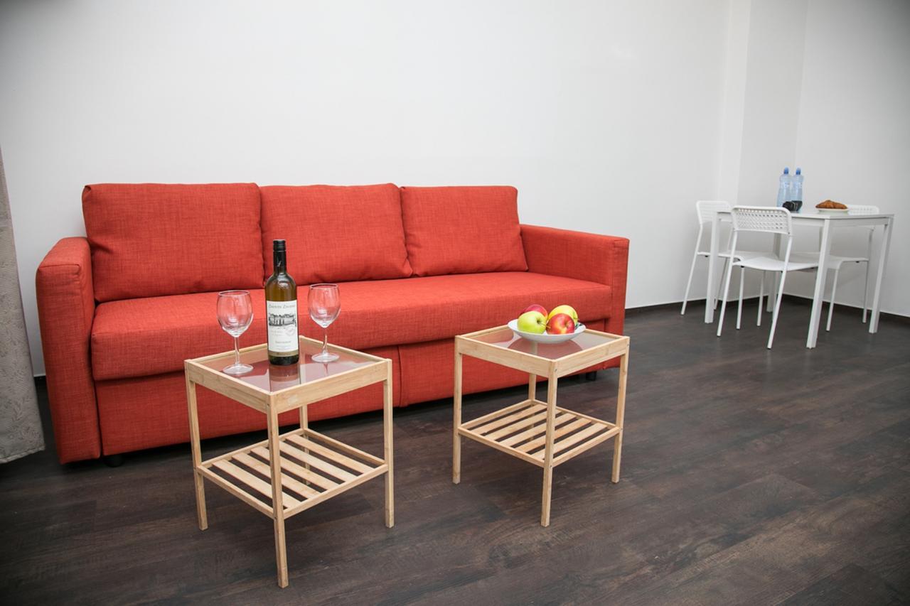 Welcome Apartments On Lublanska Praag Buitenkant foto