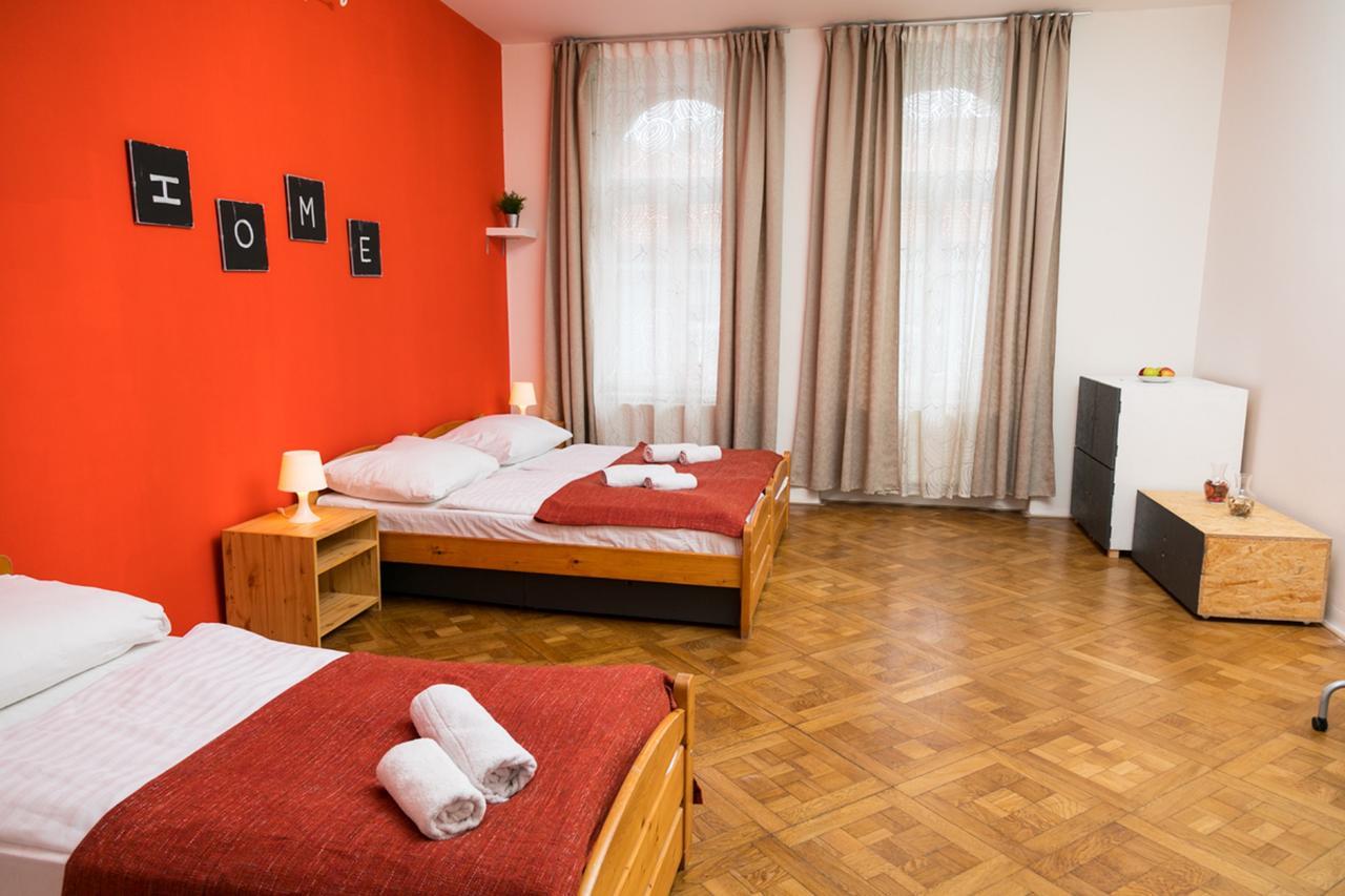 Welcome Apartments On Lublanska Praag Buitenkant foto